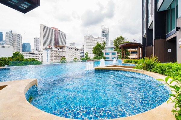 The Rich Residence Sukhumvit